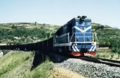 中老鐵路的建設遇到了哪些困難？它將會給國際貨運代理業(yè)帶來什么？