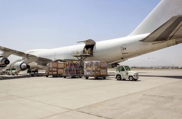 英國空運業(yè)對全球經(jīng)濟(jì)的重要影響