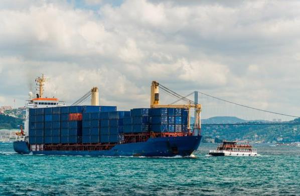 英國國際物流發(fā)展的重要性和影響有哪些？