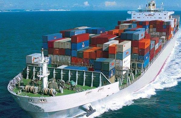 南非貨代作為連接國際貿(mào)易的紐帶，承擔(dān)著不可忽視的重要角色