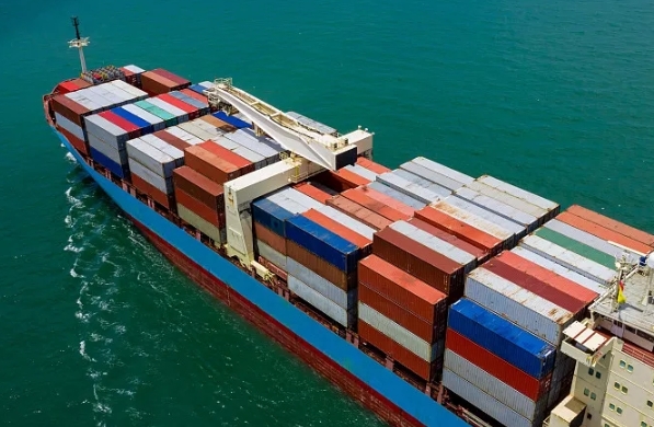 隨著全球化日益加深，國(guó)際貨運(yùn)成為了連接世界各地經(jīng)濟(jì)的重要紐帶