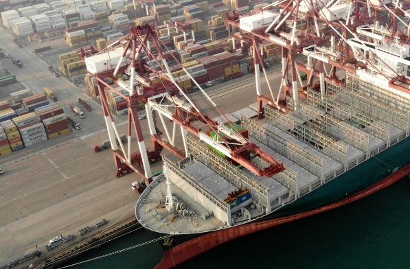 上海國際貨運代理為客戶提供優(yōu)質(zhì)物流解決方案，推動全球貿(mào)易的發(fā)展