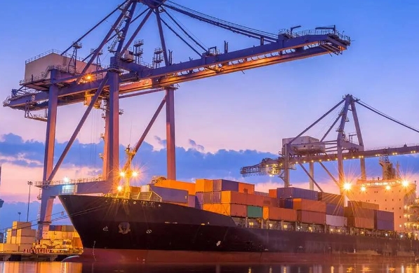 盡管面臨諸多挑戰(zhàn)，但俄羅斯貨代行業(yè)也孕育著新的機遇